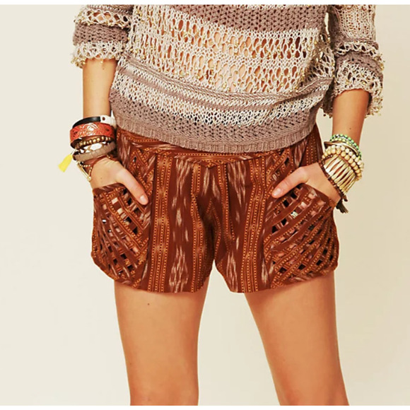 Free People New Romantics Patola Ikat Lattice Shorts Size 2 NWT Boho Summer - Picture 1 of 9